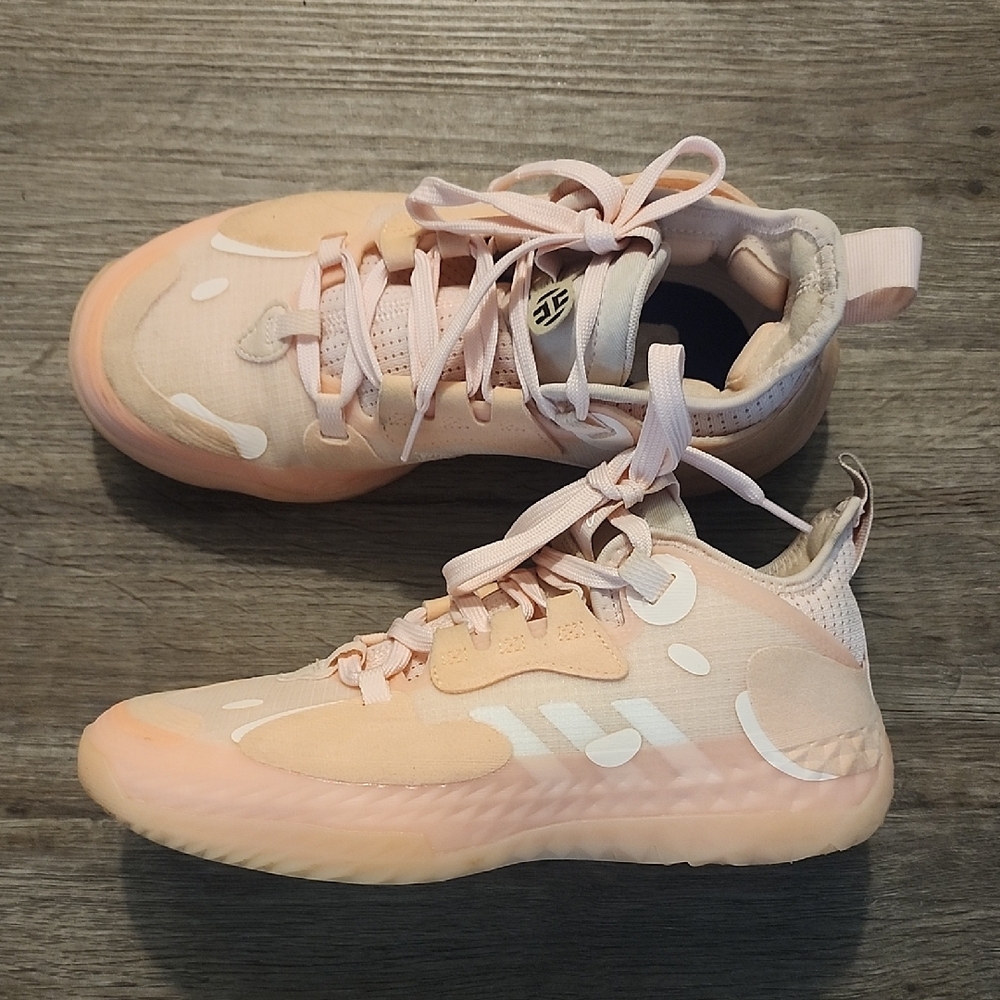Adidas Sneakers